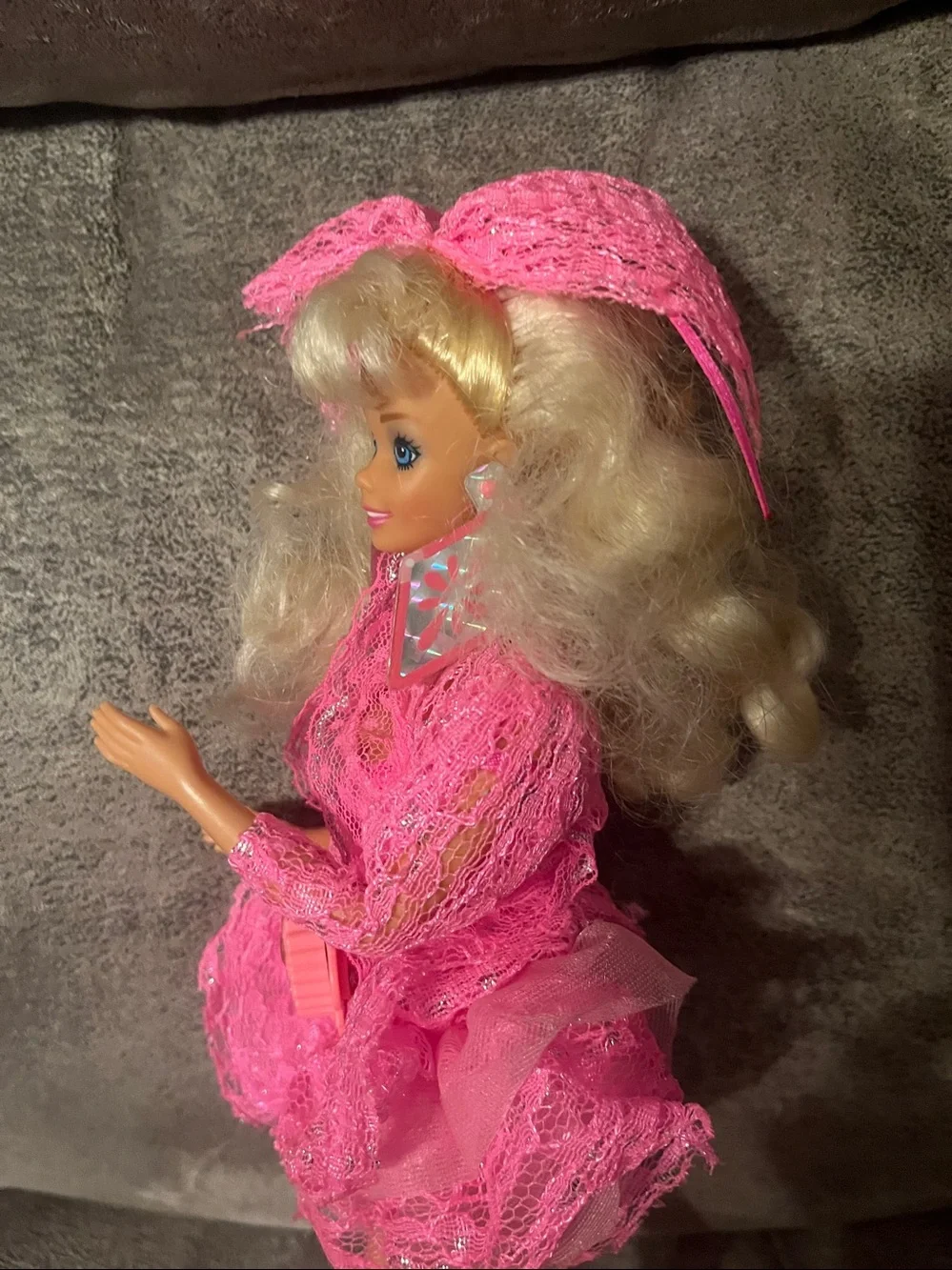 Vintage 1990 Mattel Lights and Lace Barbie Doll #9725